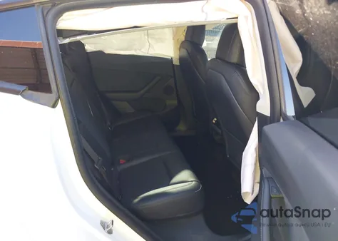 2022 Tesla Model Y from USA, damaged, VIN 7SAYGDEF6NF409540